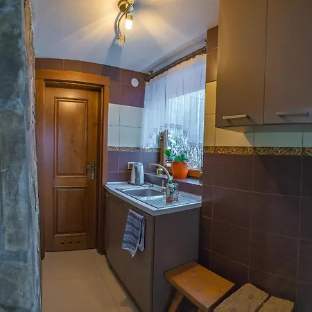 Na Brzyzku Bed & Breakfast *